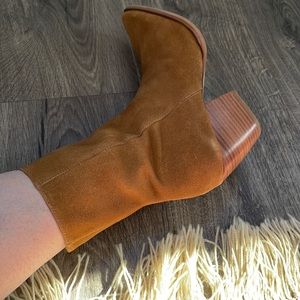 Womens booties. Caty boots by Matisse